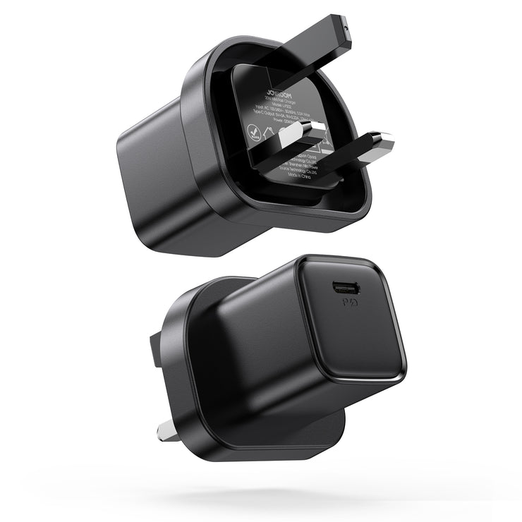L-P202 Travel series 20W Mini fast charger black  EU/UK/CN